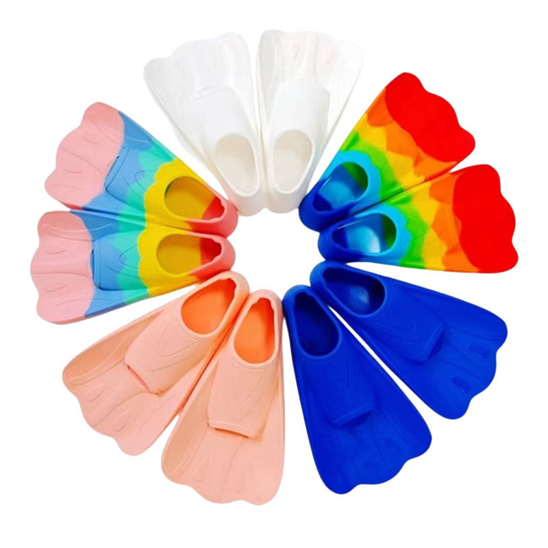 Swim Fin Short Blade - Aletas cortas de silicona de colores